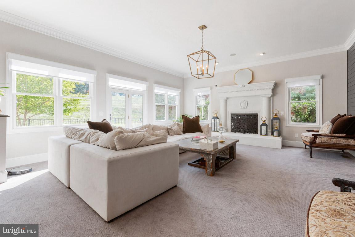 17212 Silver Charm PLACE