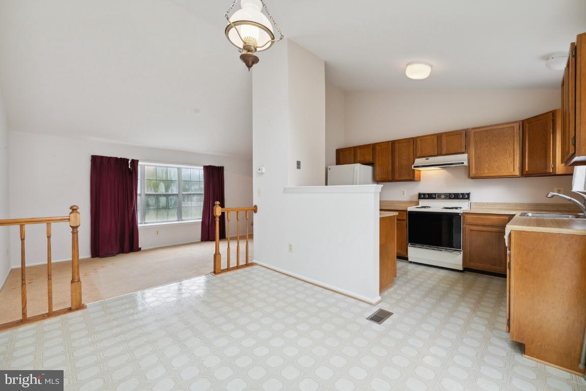 1 Bentley DRIVE