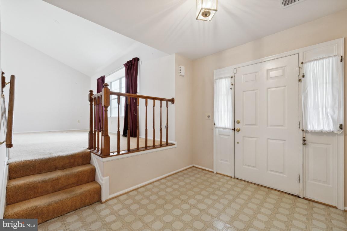 1 Bentley DRIVE