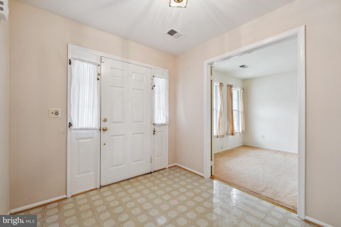 1 Bentley DRIVE