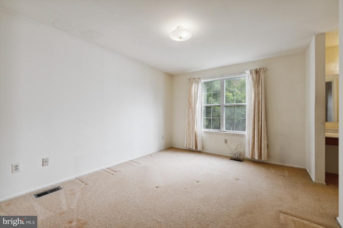 1 Bentley DRIVE