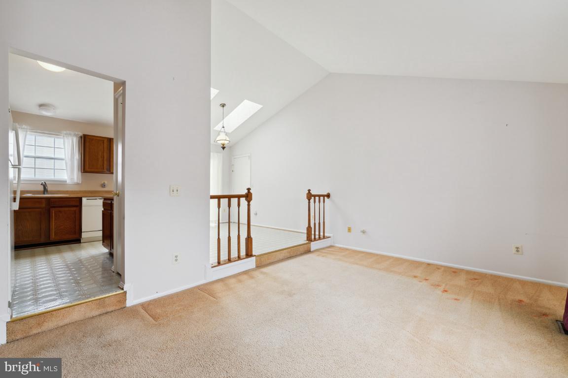 1 Bentley DRIVE