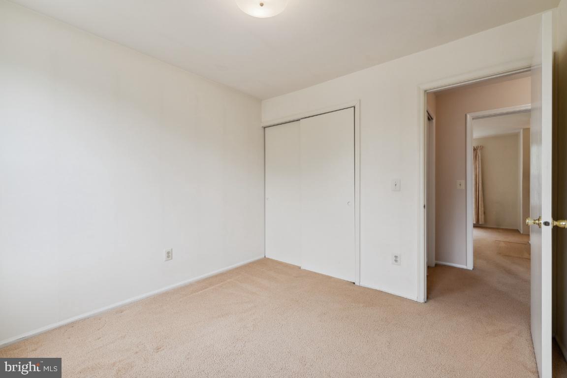 1 Bentley DRIVE