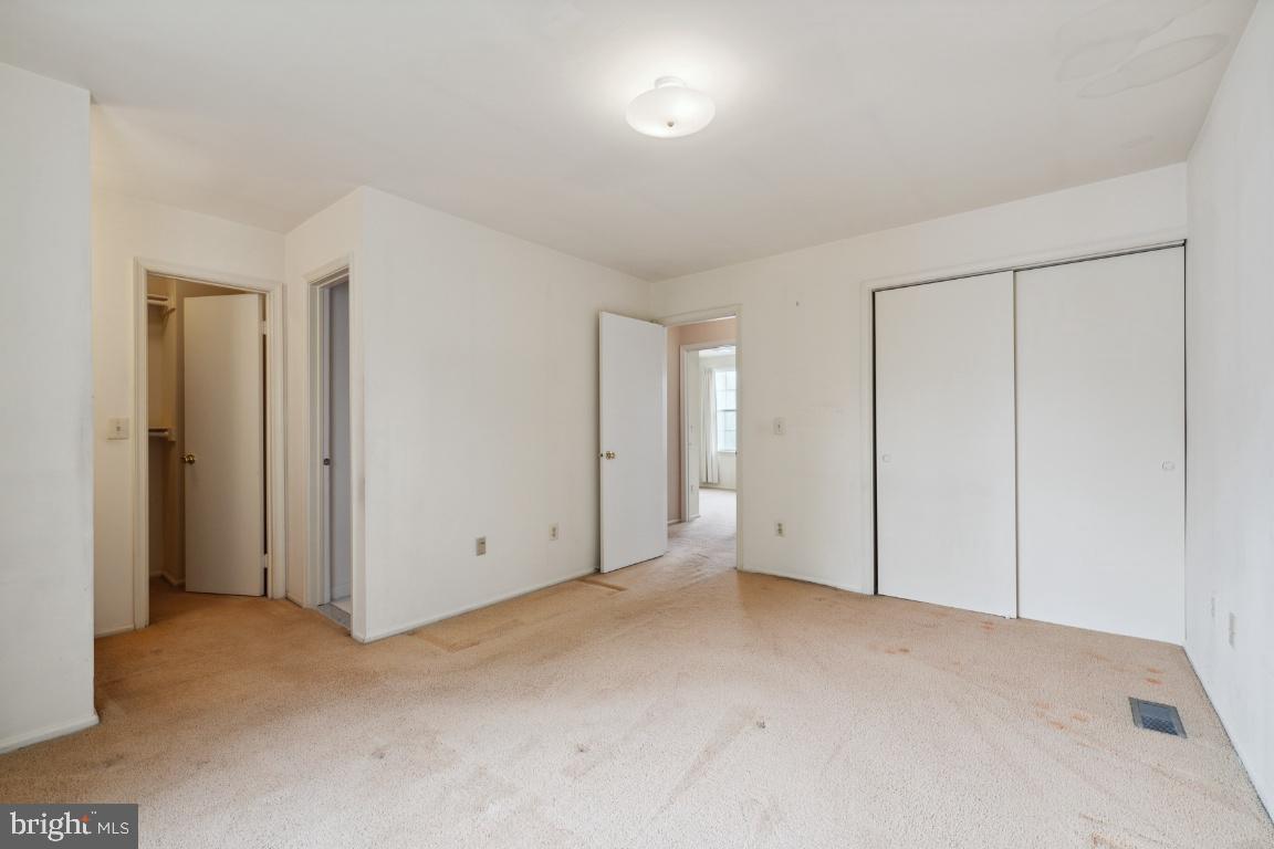 1 Bentley DRIVE