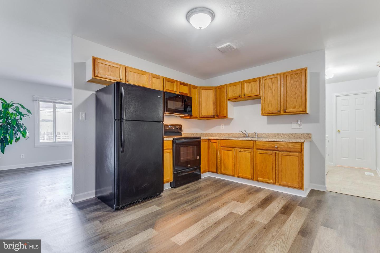 633 W. Church ROAD