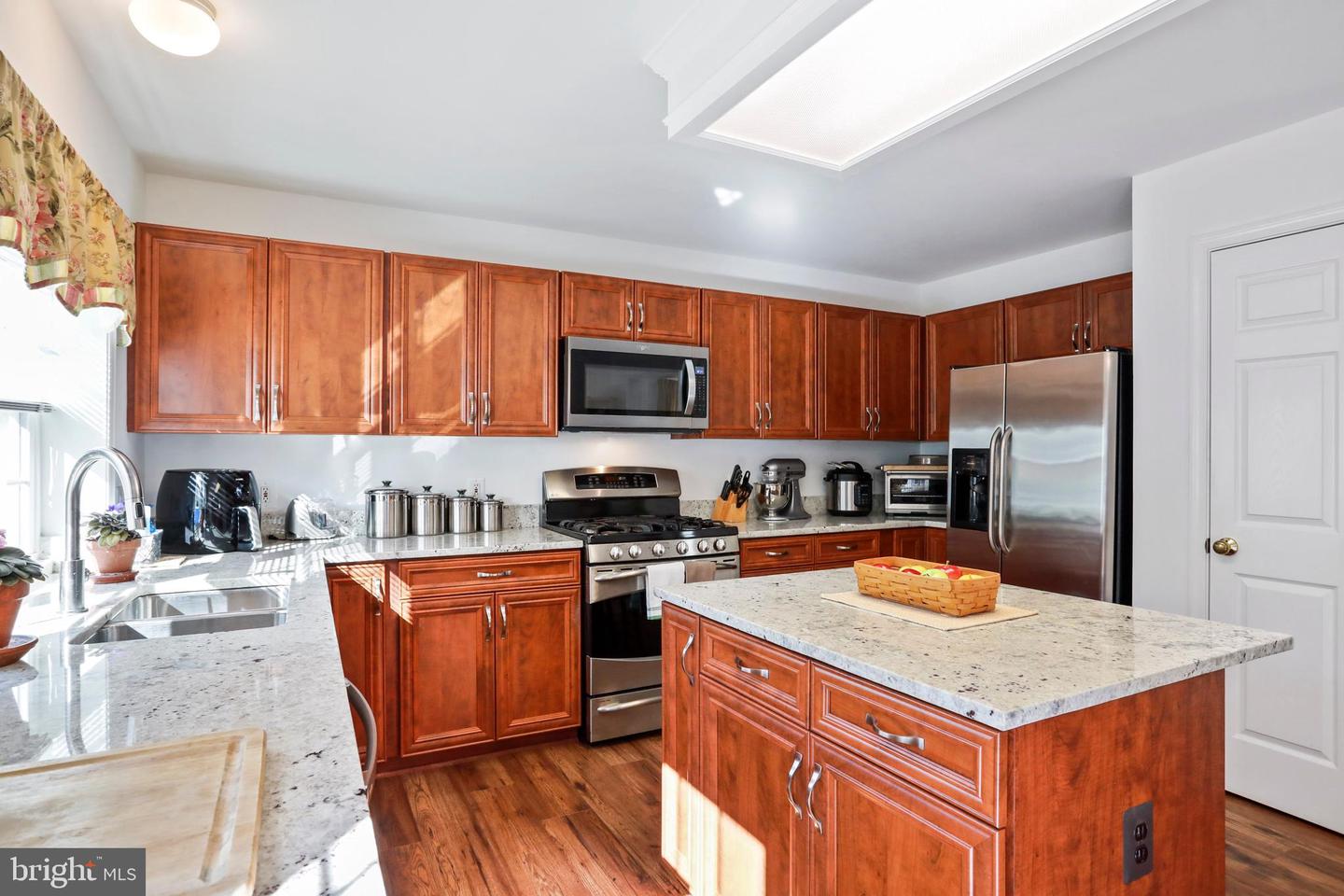 335 Stable View TERRACE NE