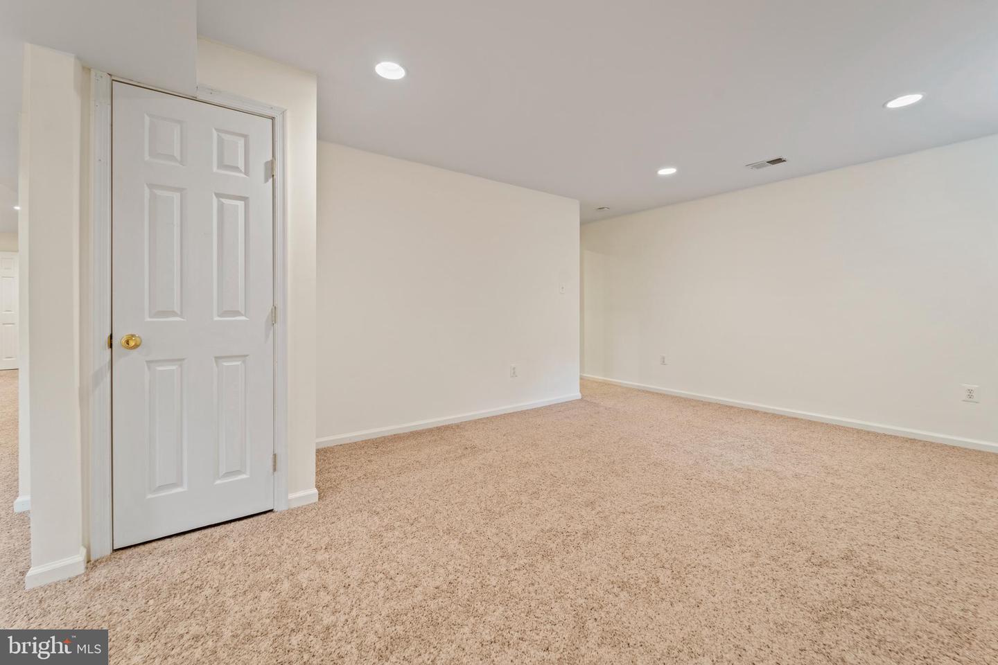 44137 Bristow CIRCLE