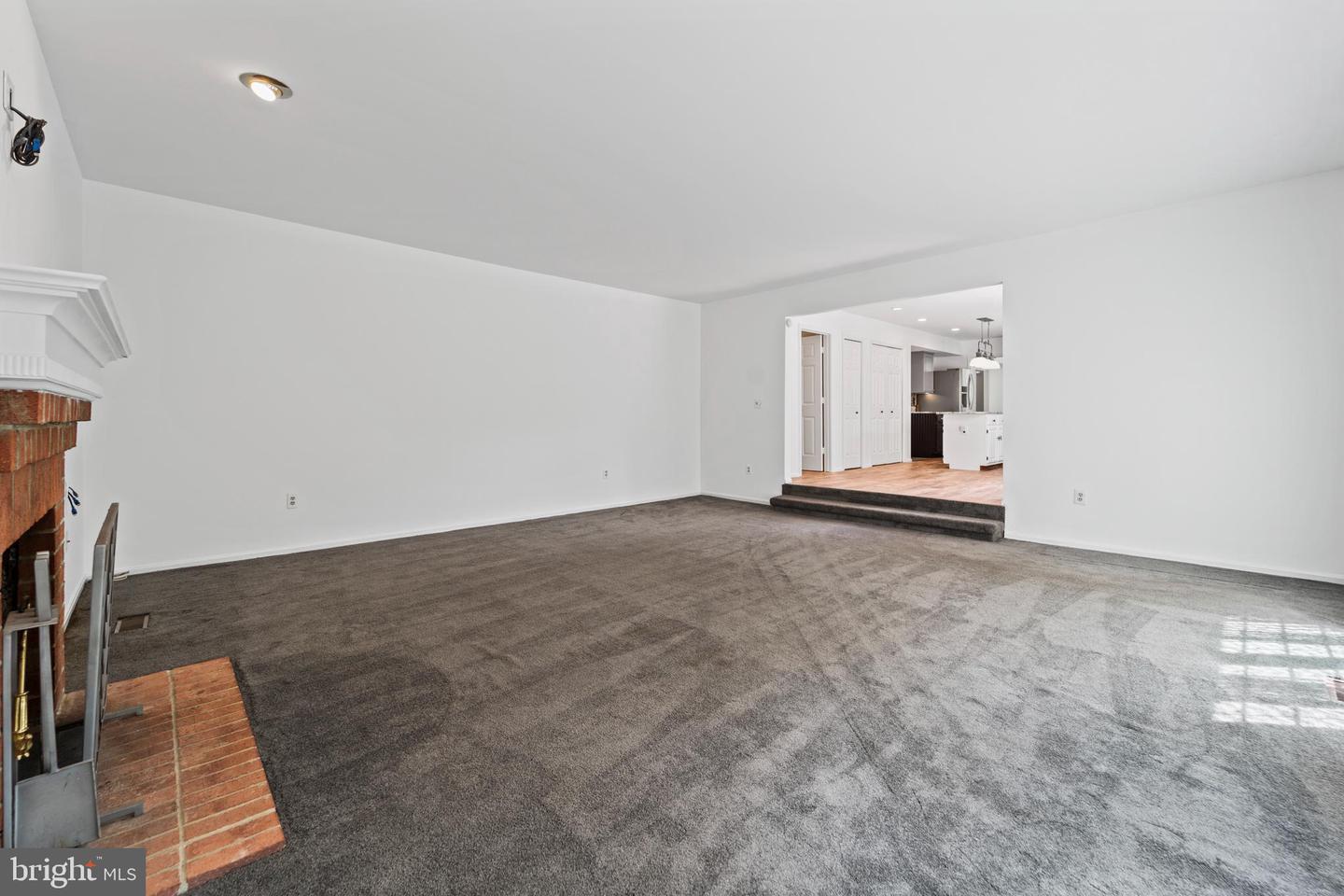 44137 Bristow CIRCLE
