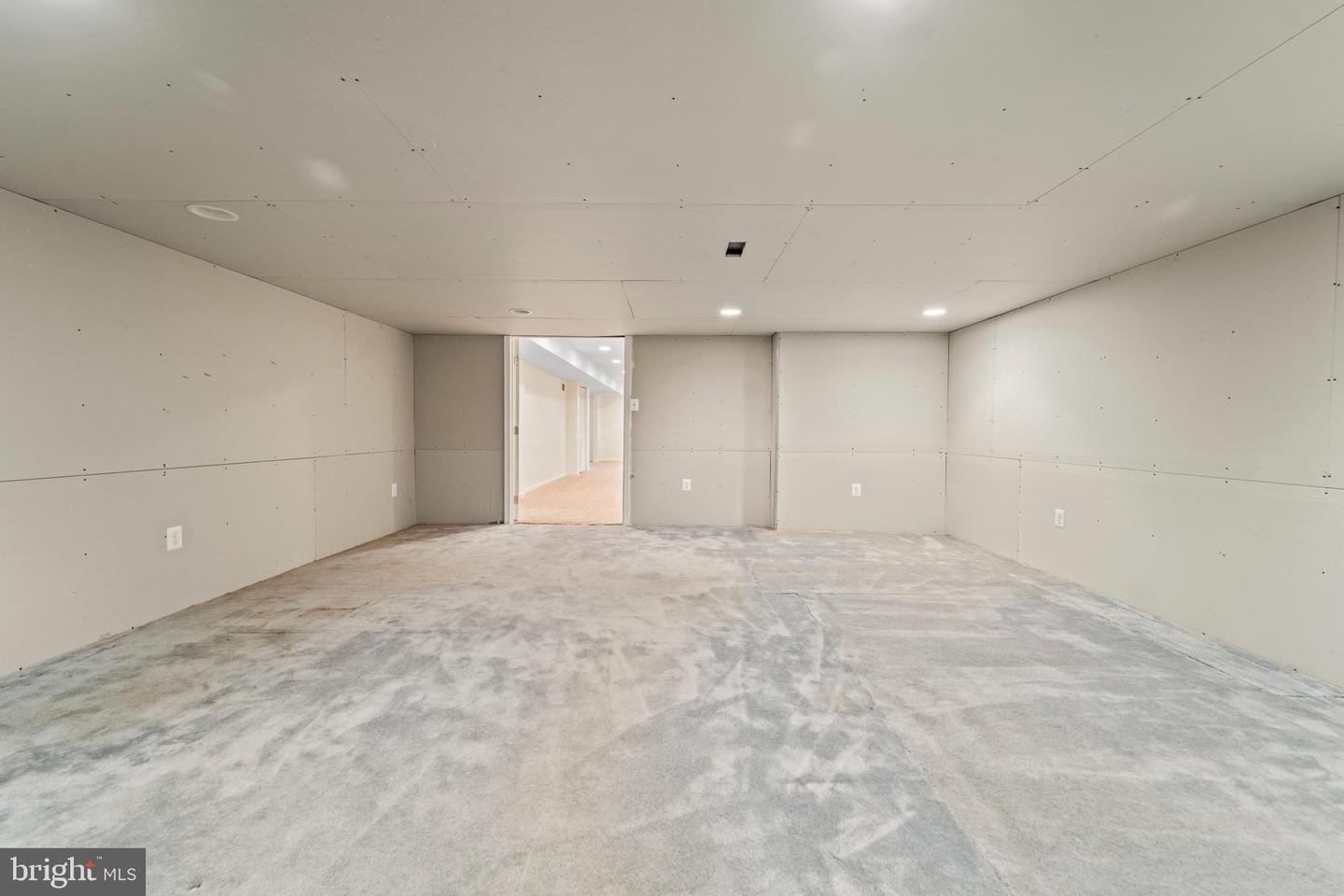 44137 Bristow CIRCLE