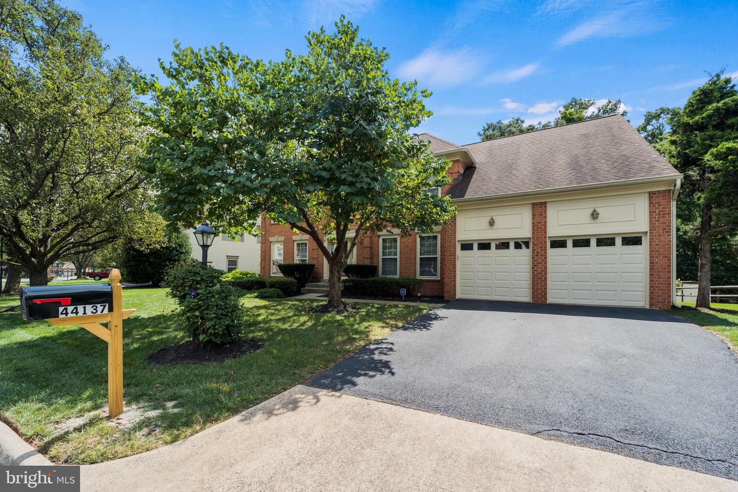 44137 Bristow CIRCLE