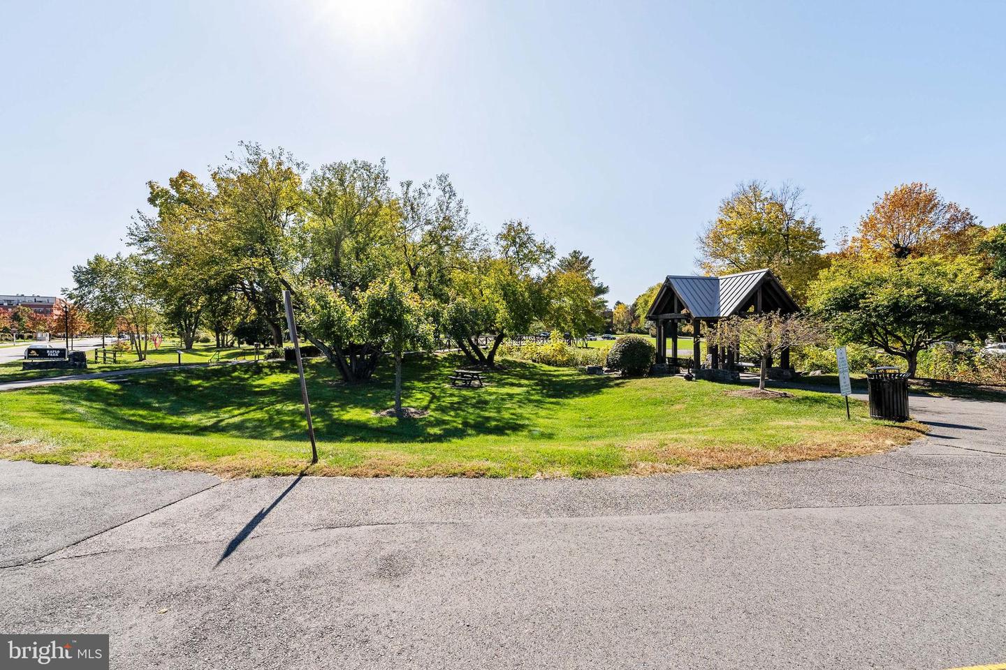 469 Kornblau TERRACE SE