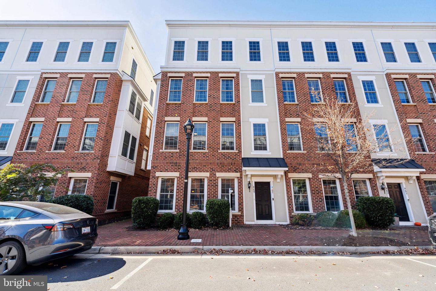 469 Kornblau TERRACE SE