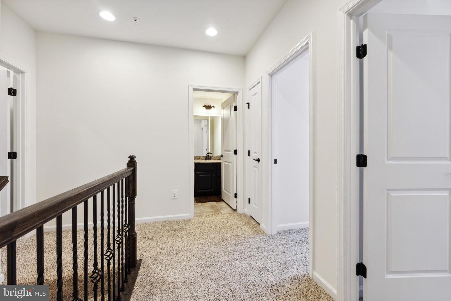 469 Kornblau TERRACE SE
