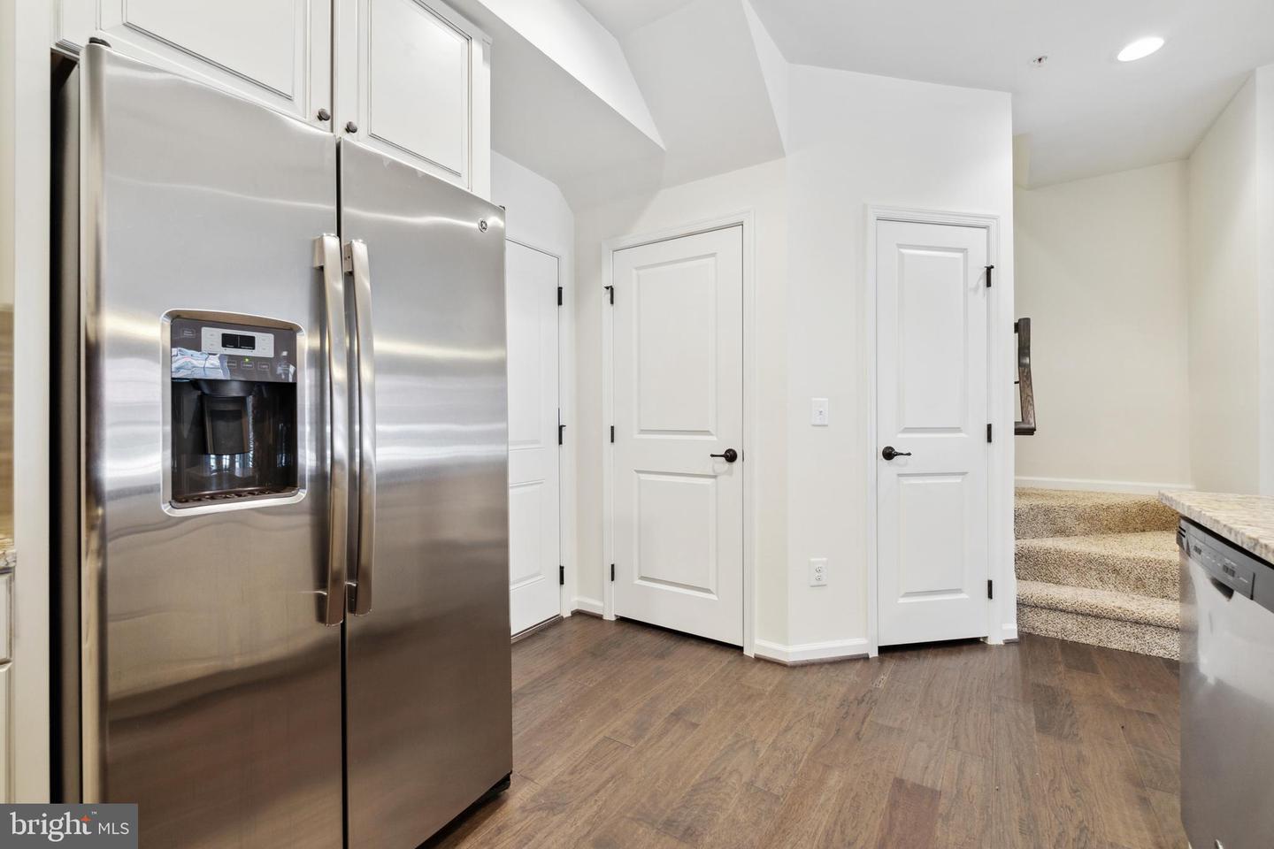 469 Kornblau TERRACE SE
