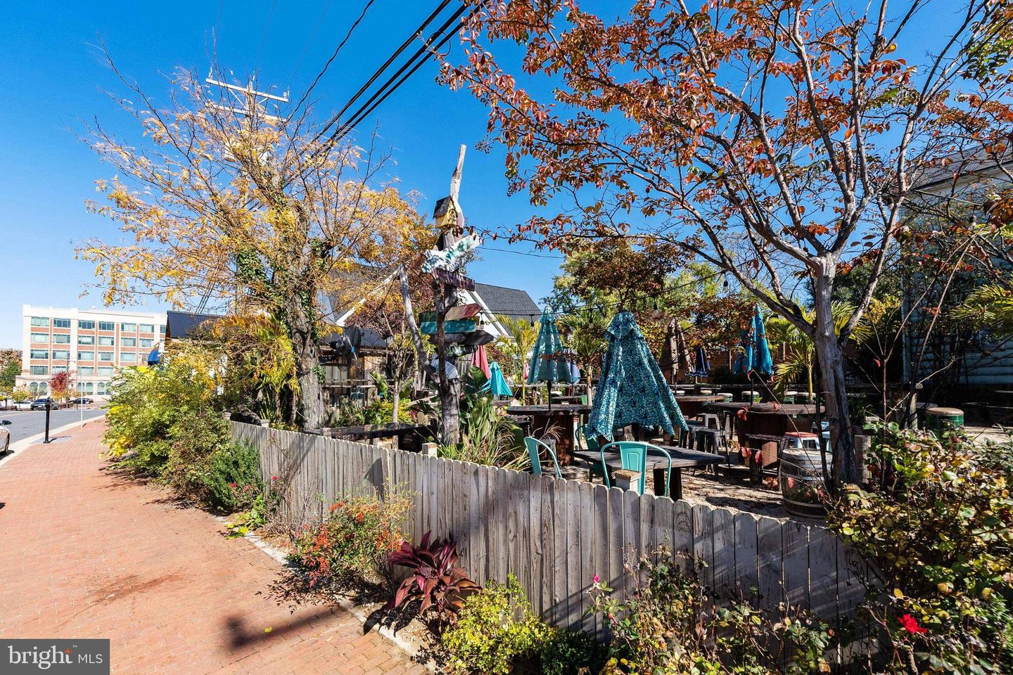 469 Kornblau TERRACE SE