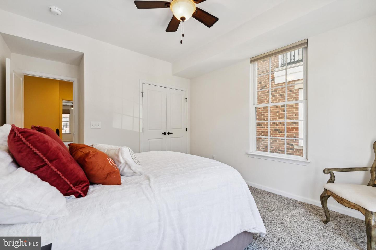 469 Kornblau TERRACE SE