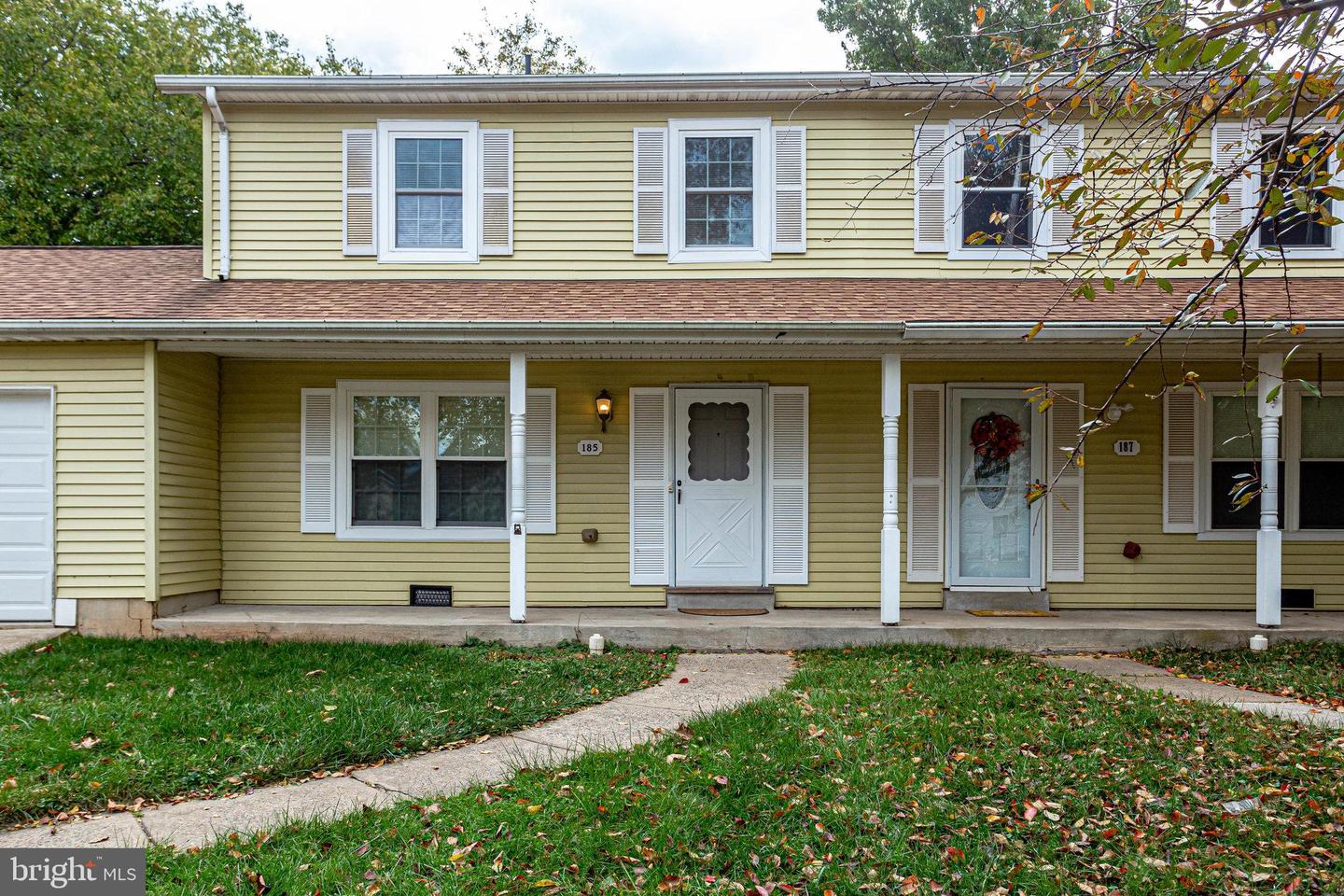 185 Cedar Walk CIRCLE NE