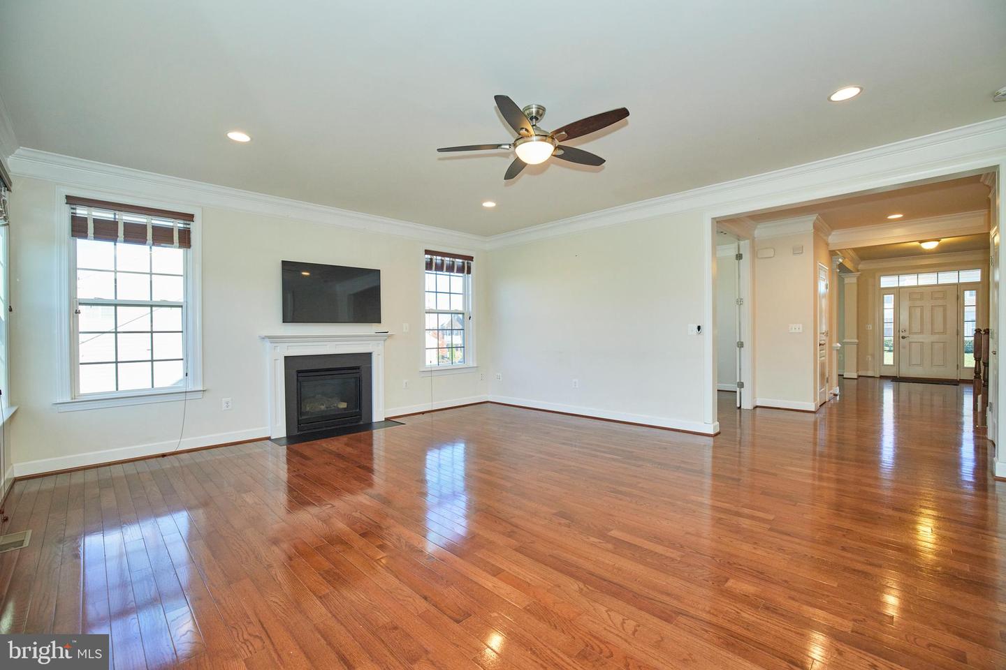 15735 Trongate COURT