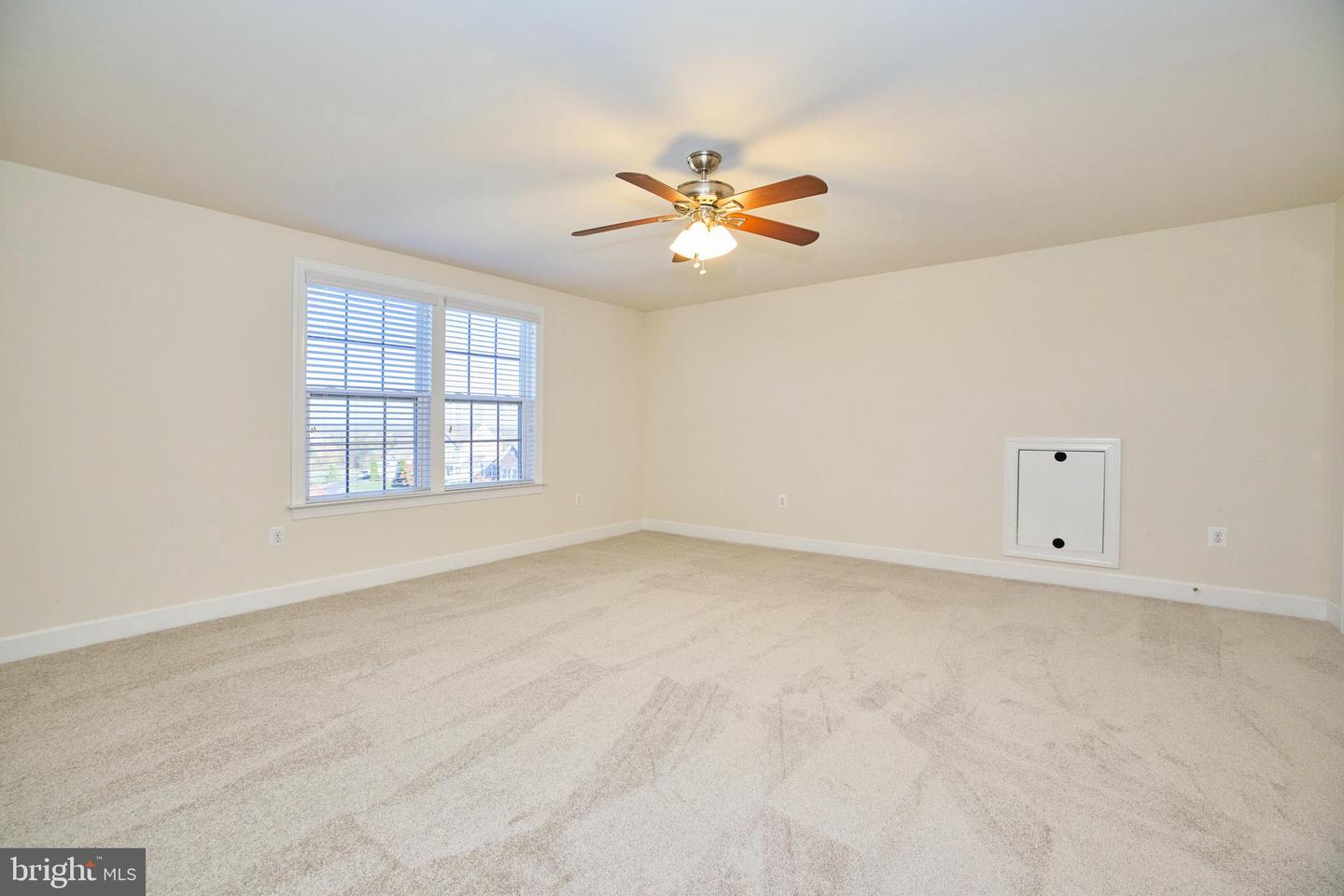 15735 Trongate COURT