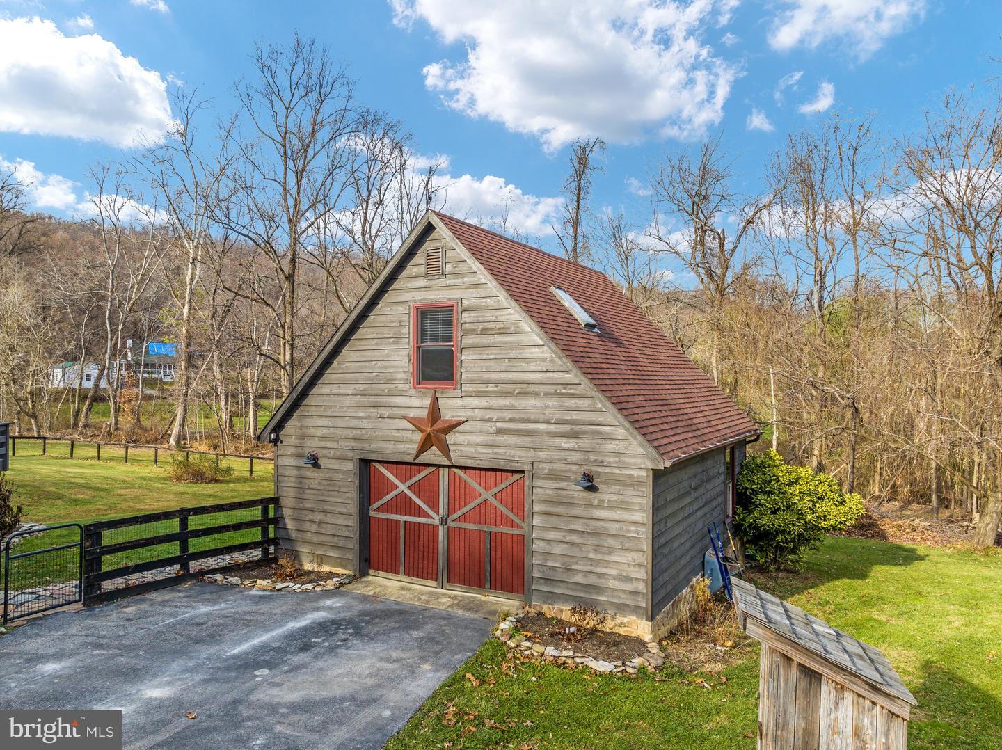 38255 Stevens ROAD