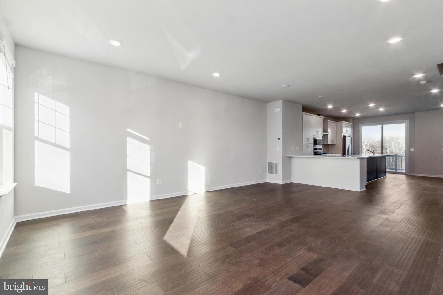 19330 Brookwater TERRACE