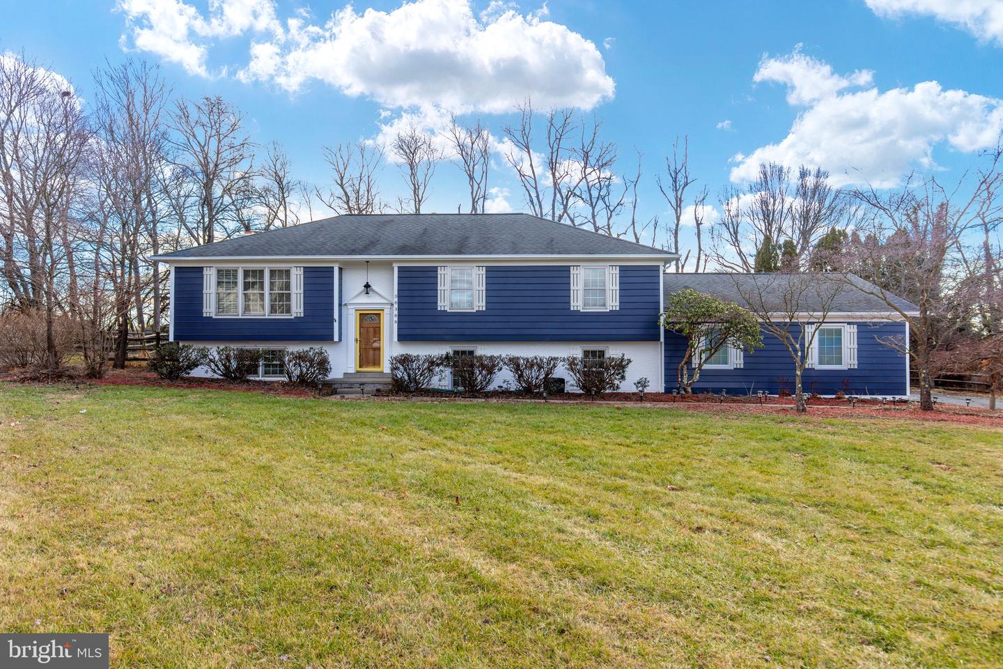 38388 Downs COURT