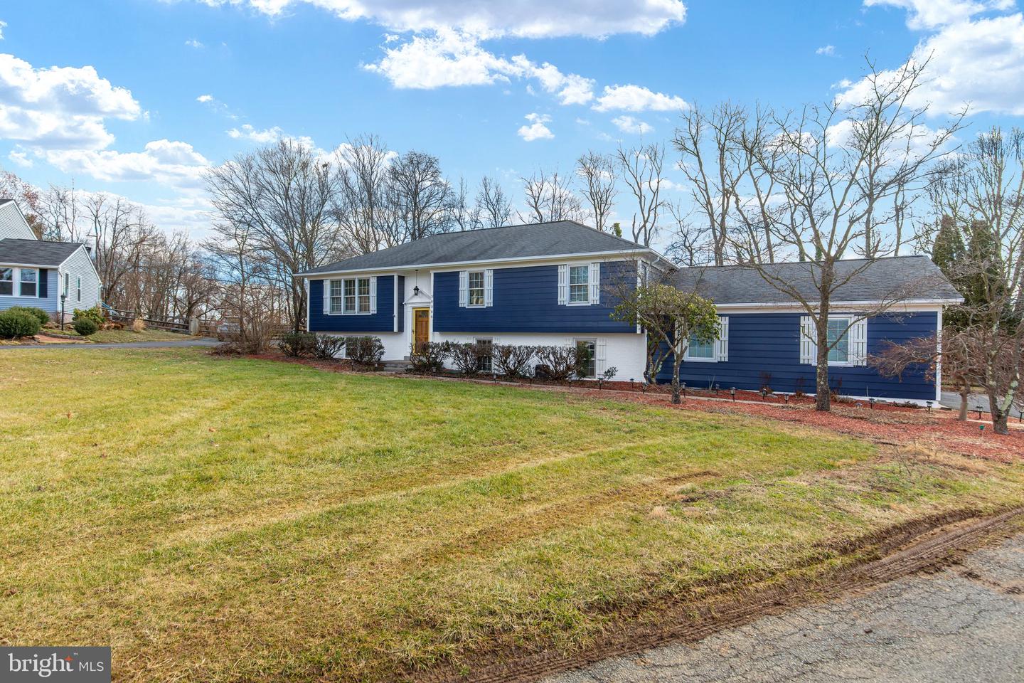 38388 Downs COURT