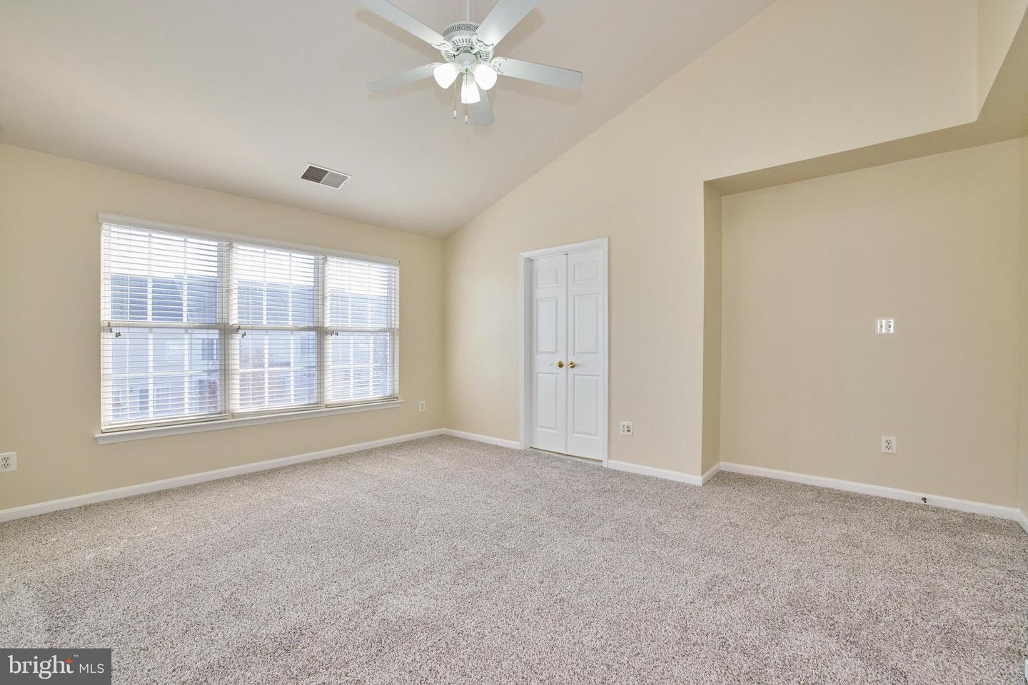 24630 Nettle Mill SQUARE