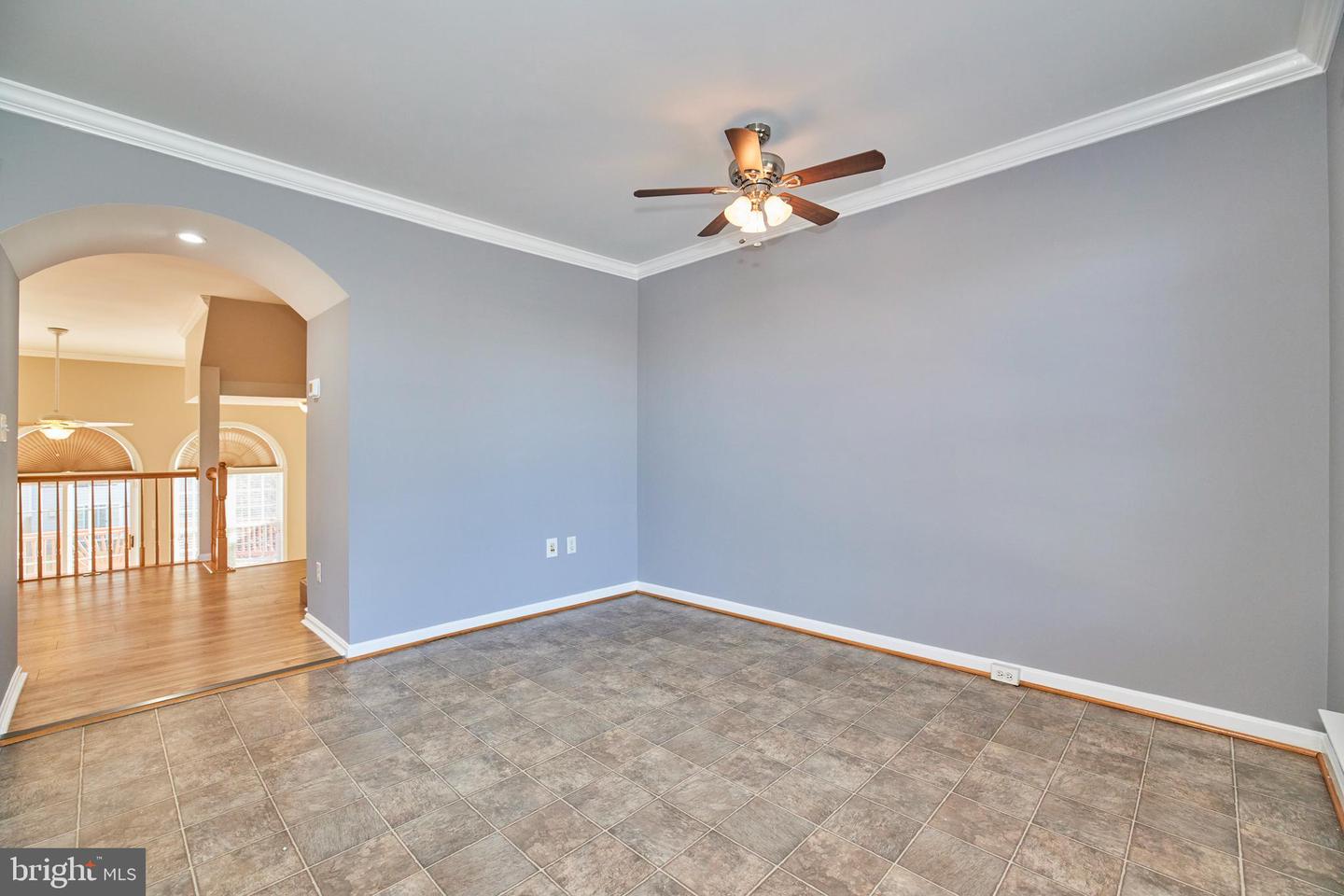 24630 Nettle Mill SQUARE