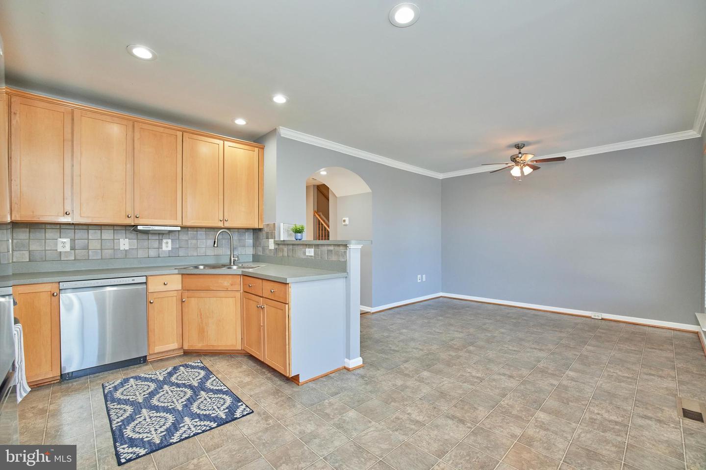 24630 Nettle Mill SQUARE