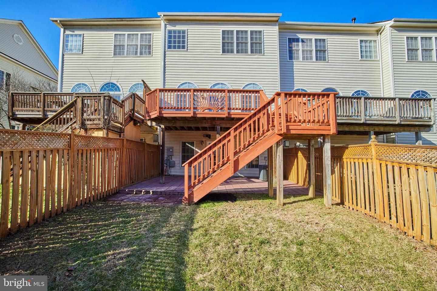 24630 Nettle Mill SQUARE