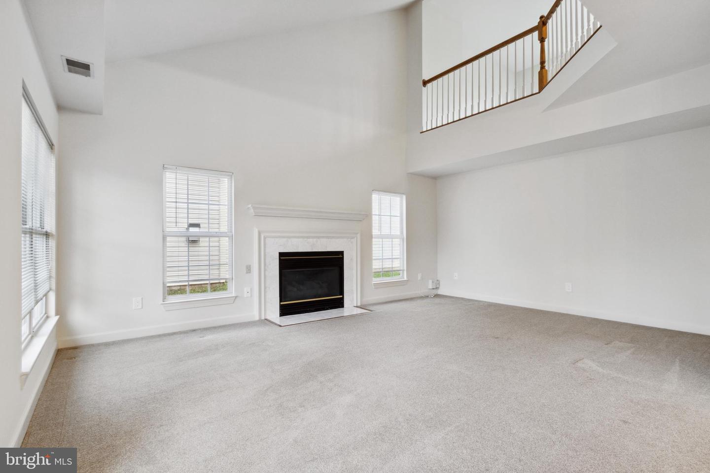21299 Fultonham CIRCLE