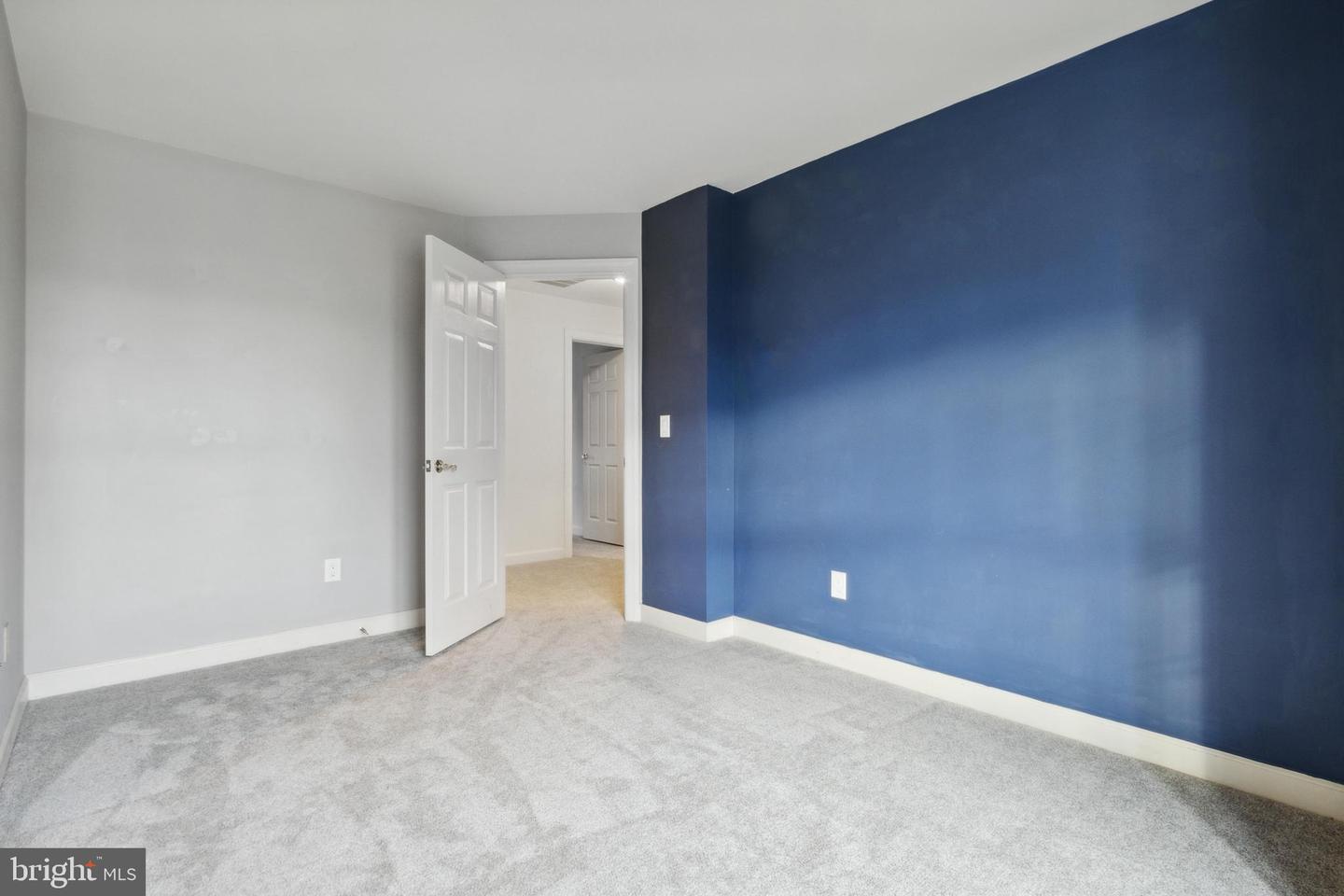 21299 Fultonham CIRCLE
