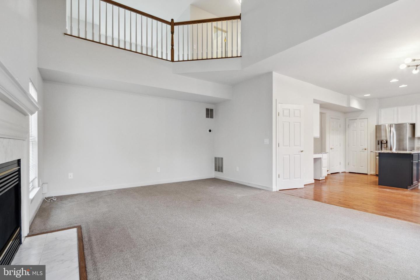 21299 Fultonham CIRCLE