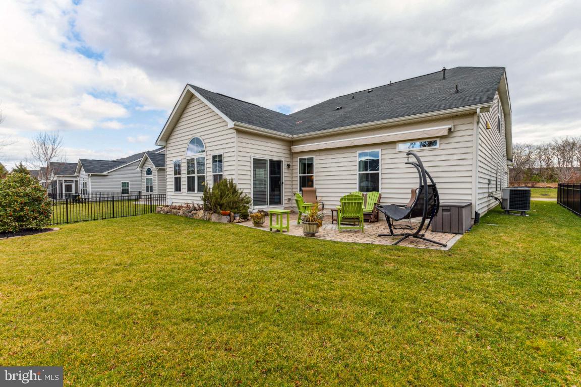 24995 Great Berkhamsted DRIVE