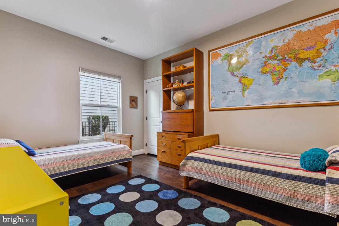 24995 Great Berkhamsted DRIVE