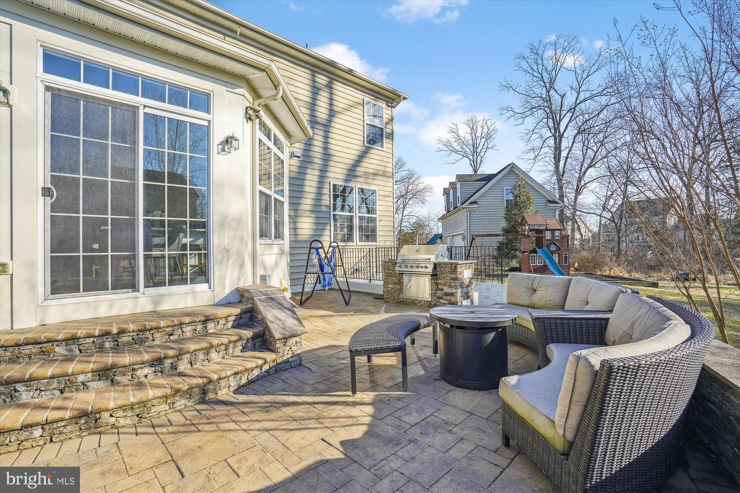 21953 Panmure COURT