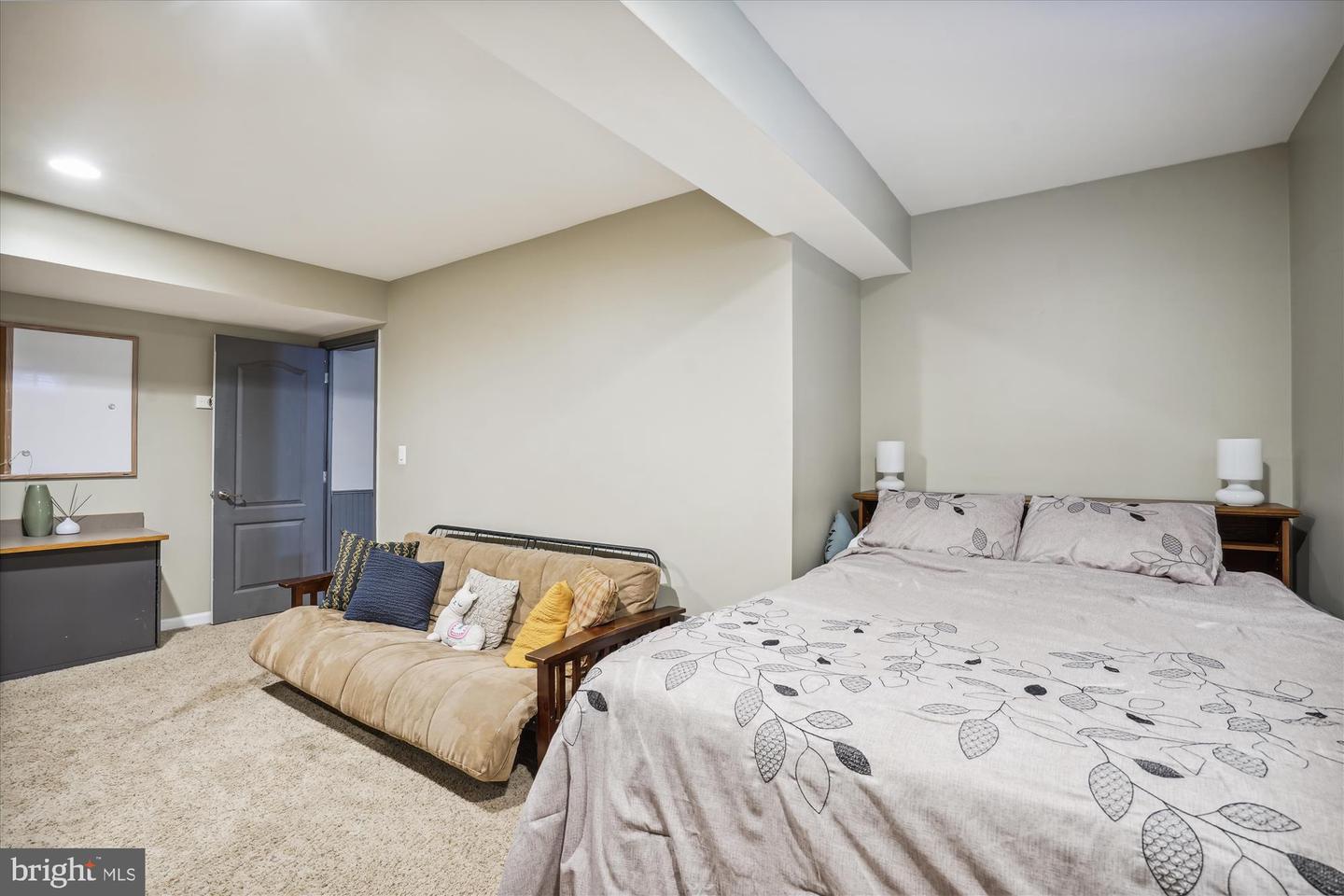 21953 Panmure COURT
