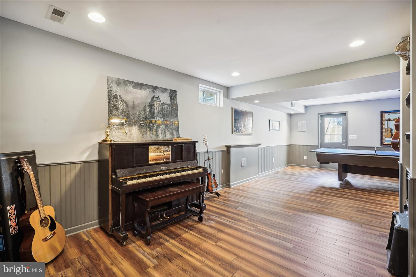 21953 Panmure COURT