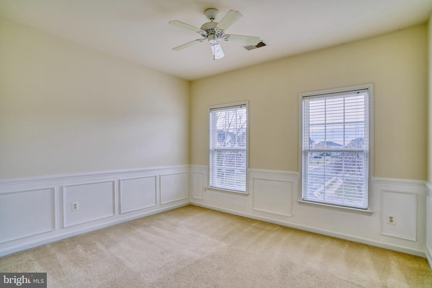 24786 Serpentine PLACE