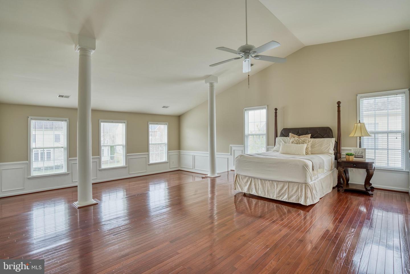 24786 Serpentine PLACE
