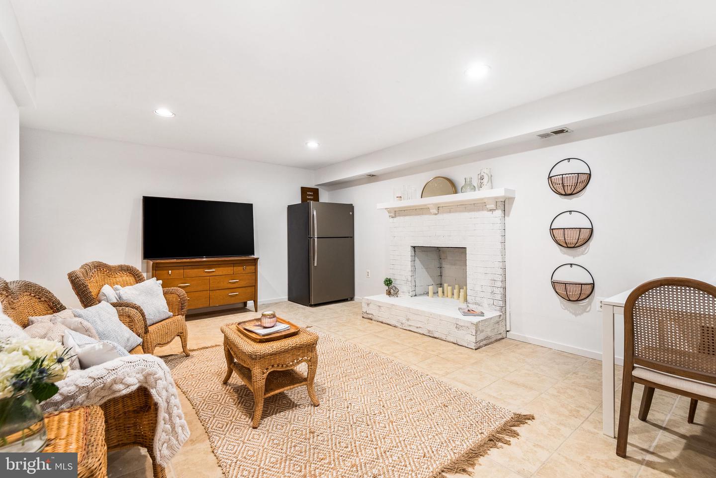 100 14th STREET
