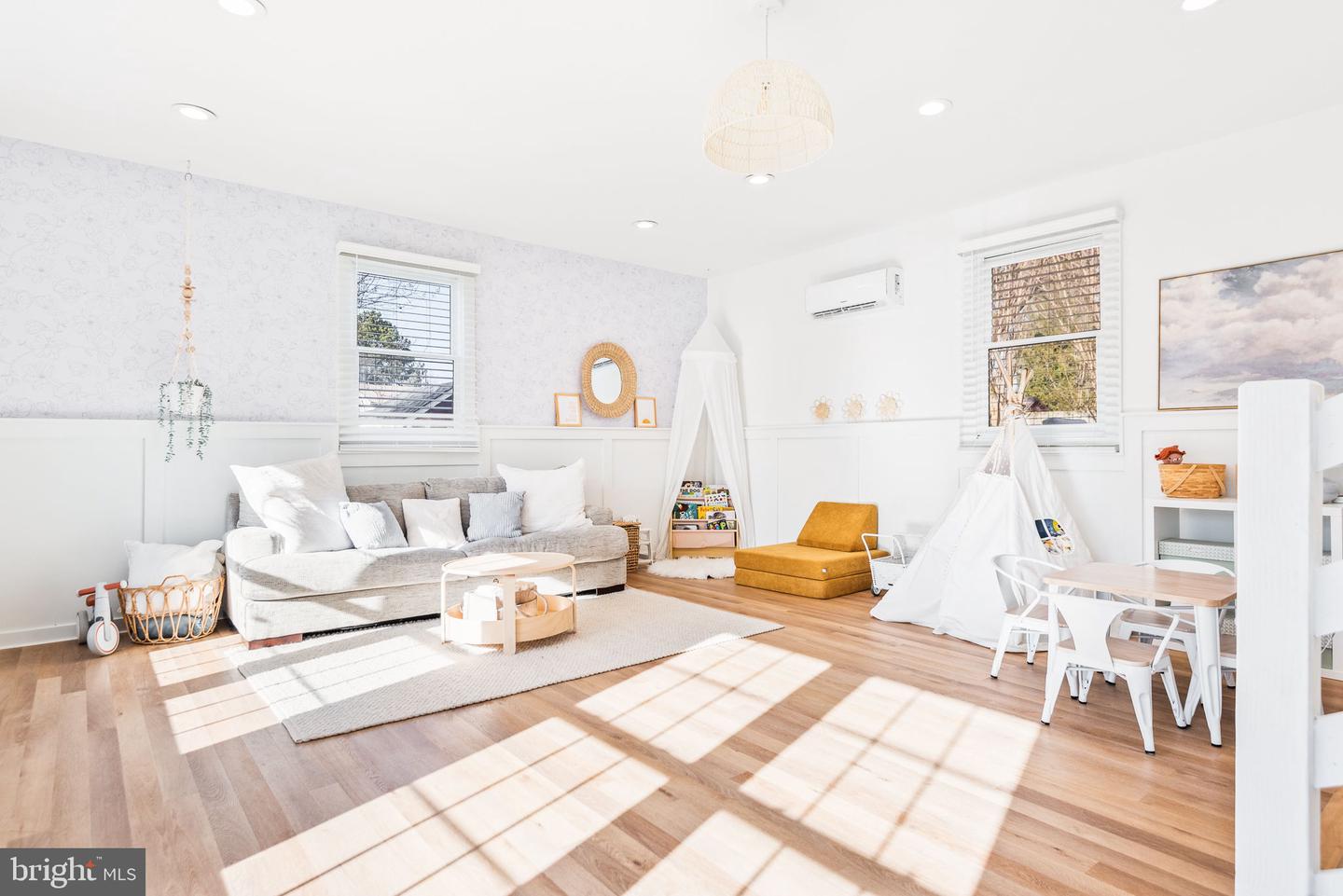 100 14th STREET