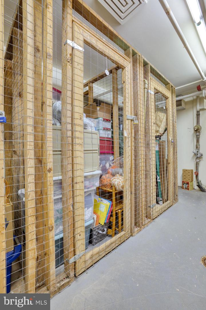 20578 Snowshoe SQUARE Unit: 102