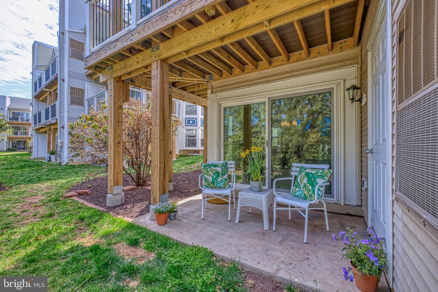 20578 Snowshoe SQUARE Unit: 102