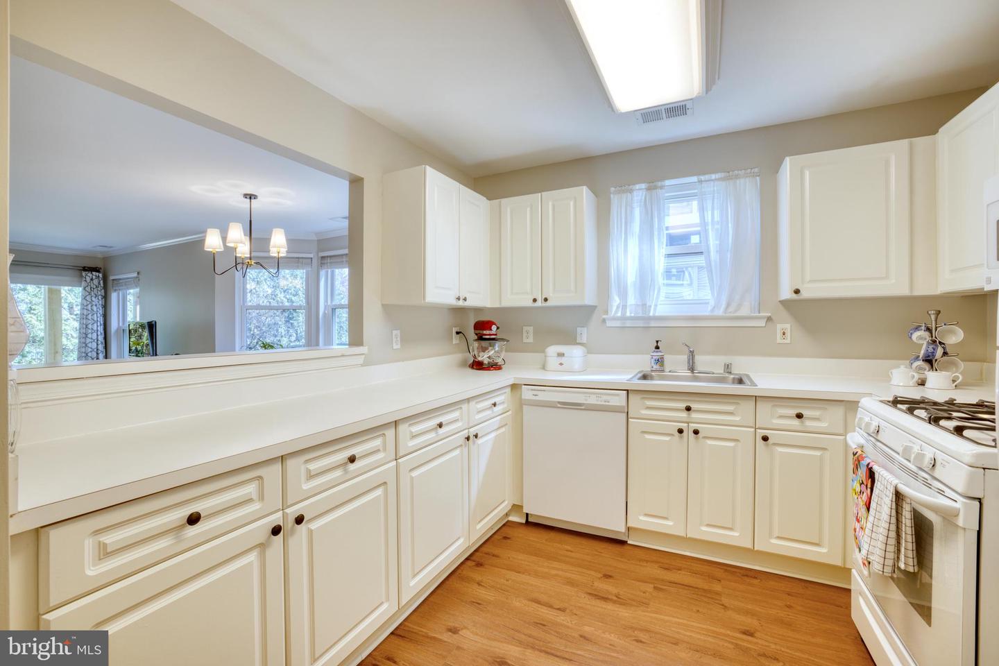 20578 Snowshoe SQUARE Unit: 102