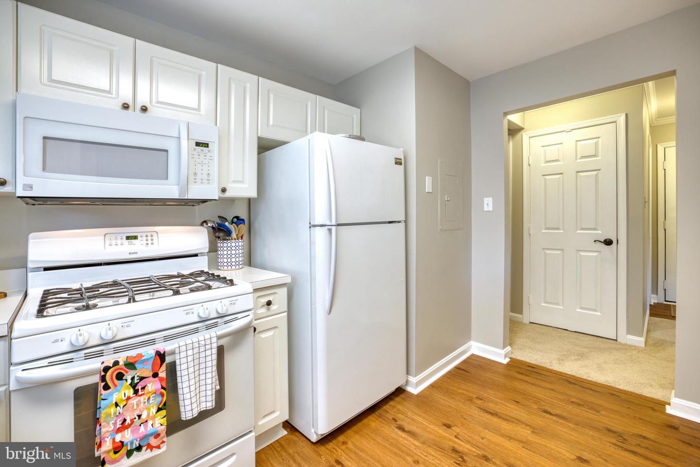 20578 Snowshoe SQUARE Unit: 102