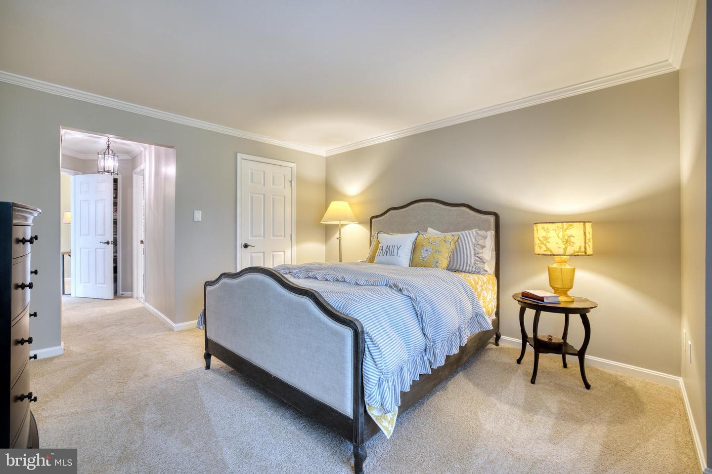 20578 Snowshoe SQUARE Unit: 102
