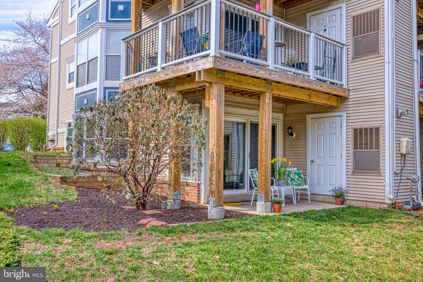 20578 Snowshoe SQUARE Unit: 102