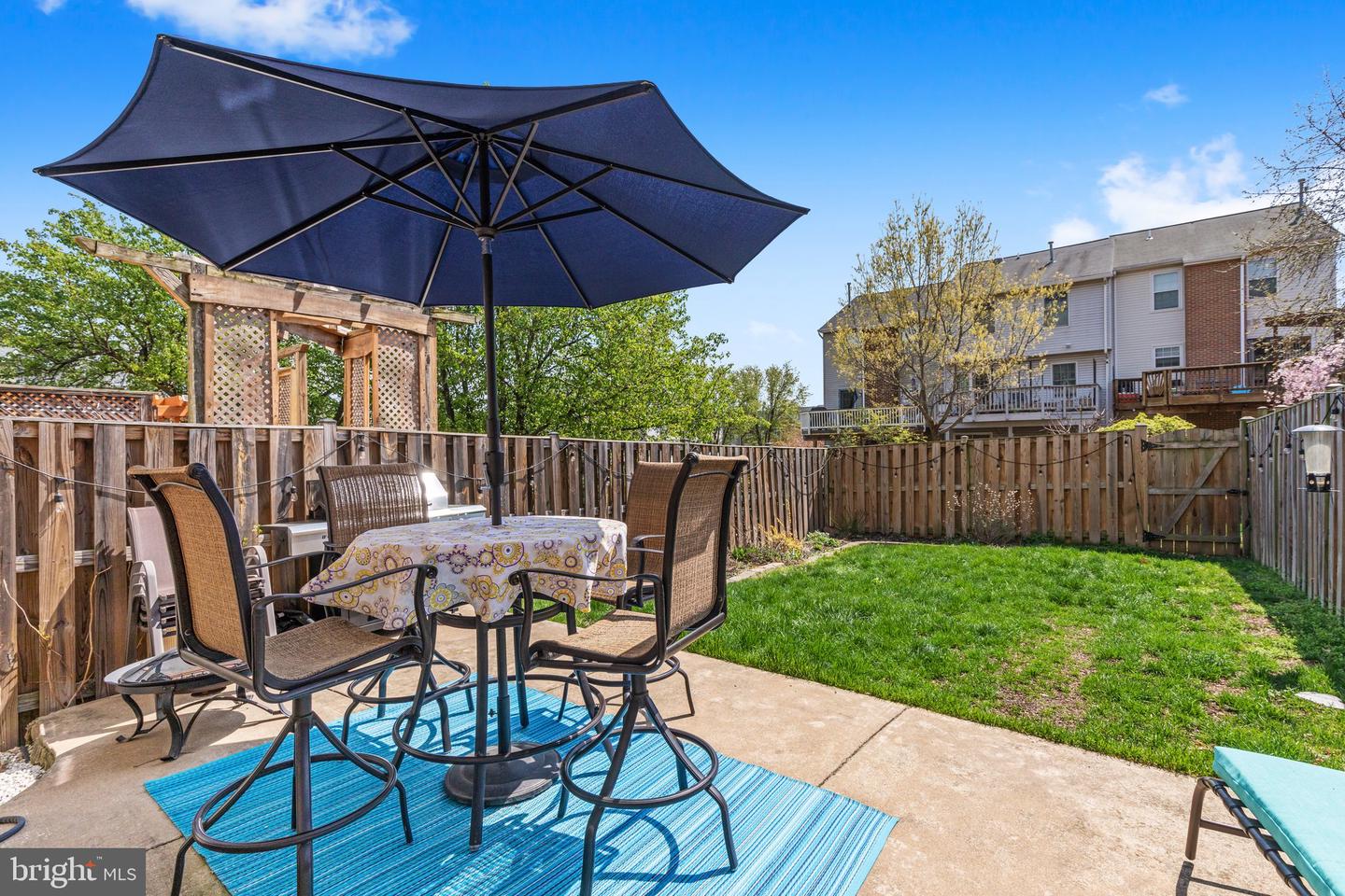 663 Tammy TERRACE SE